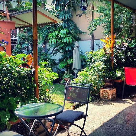 Casa Wayra B&B Miraflores リマ エクステリア 写真