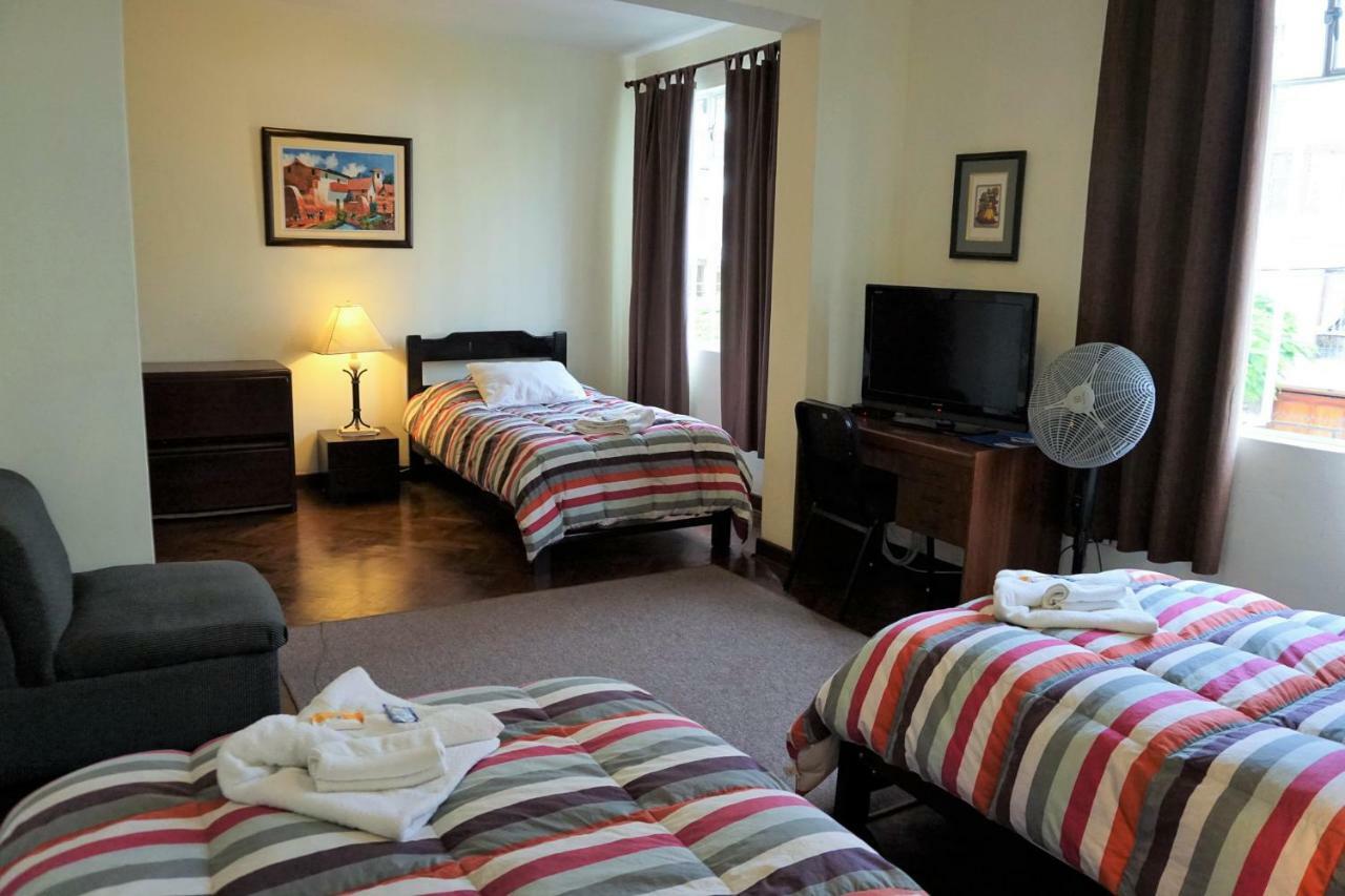 Casa Wayra B&B Miraflores リマ エクステリア 写真