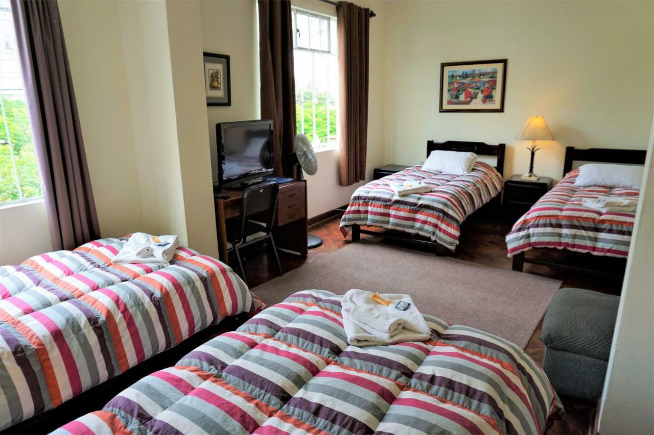 Casa Wayra B&B Miraflores リマ エクステリア 写真