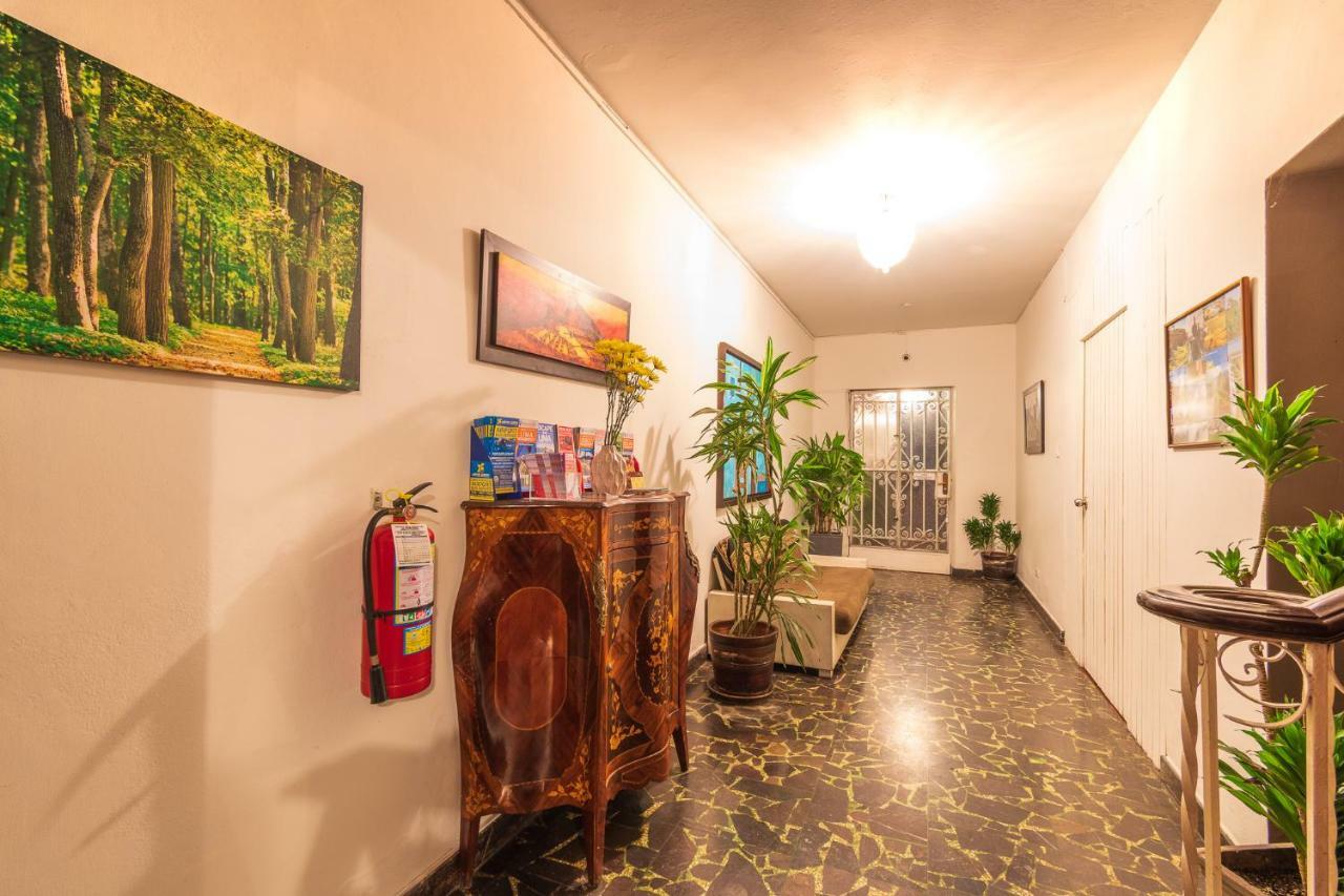 Casa Wayra B&B Miraflores リマ エクステリア 写真
