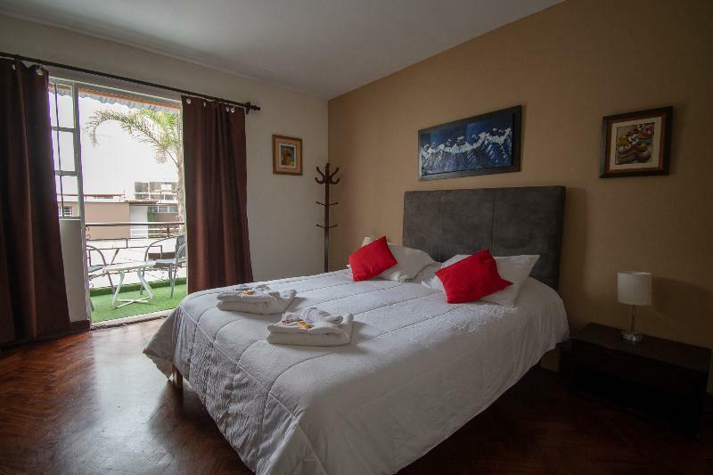 Casa Wayra B&B Miraflores リマ エクステリア 写真
